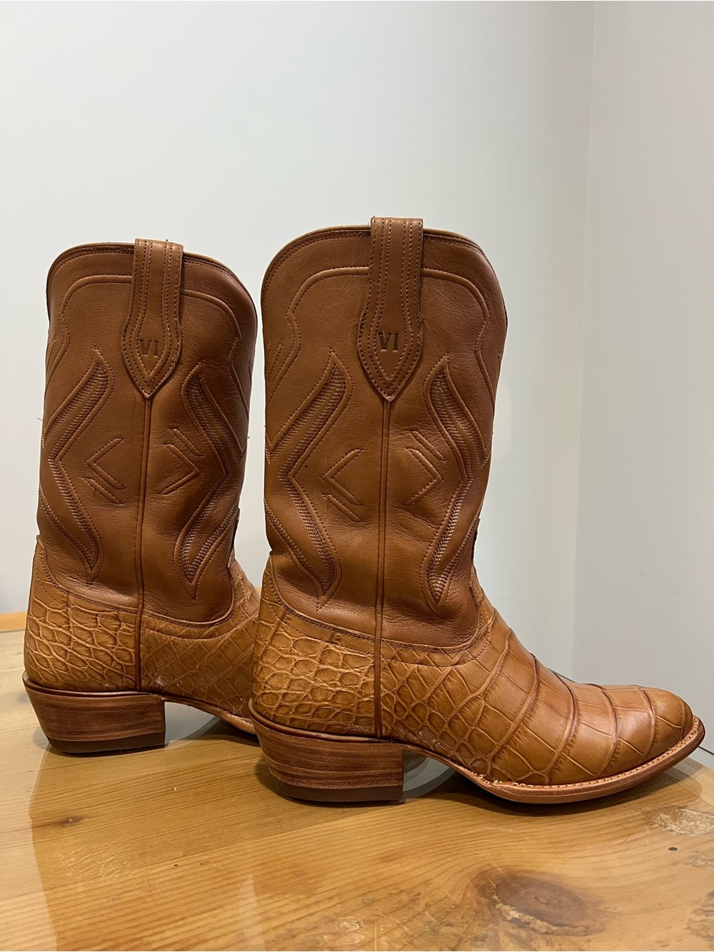 Tecovas Women's birthday boot 6 Tan Alligator Leather Heeled Boots - Picture 7 of 10